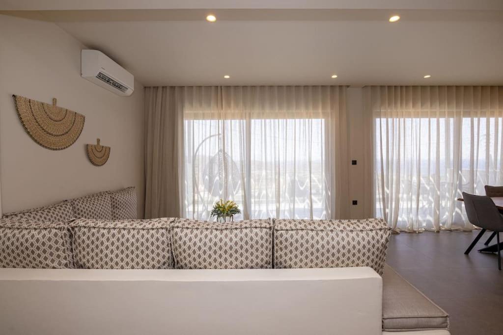 Pearl Suites And Villa Tínos 외부 사진