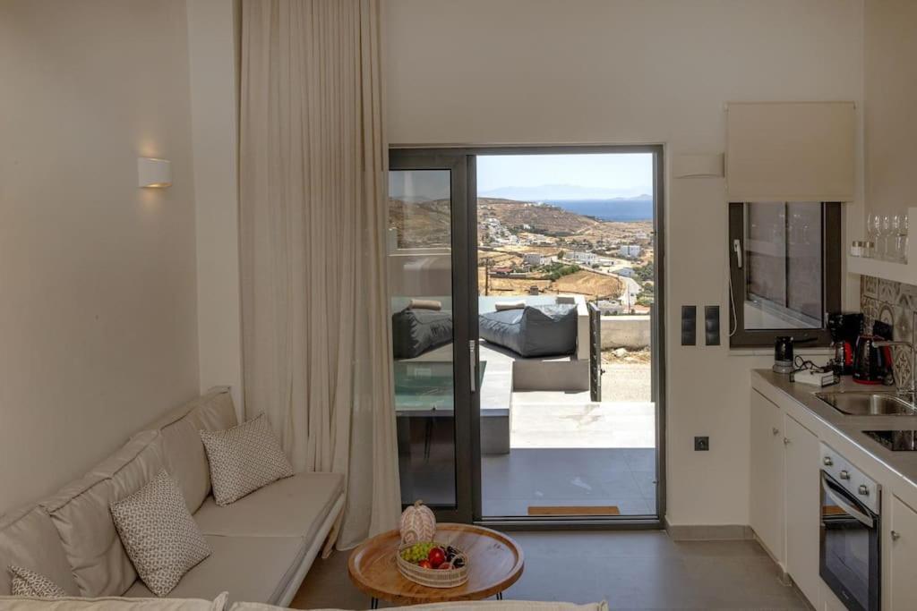 Pearl Suites And Villa Tínos 외부 사진